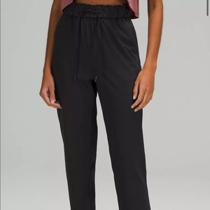 Lululemon On the Fly Pant